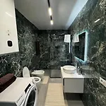 شقة Modern Glam Duplex *