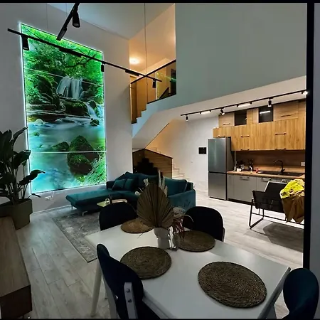 Апартаменты Modern Glam Duplex