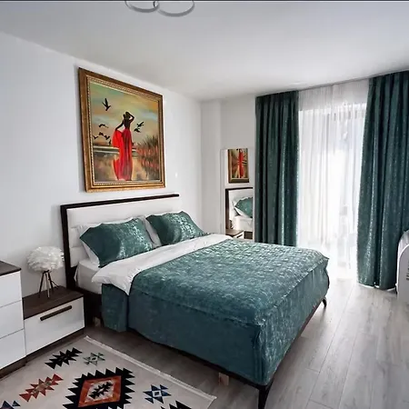 Appartamento Modern Glam Duplex Tirana