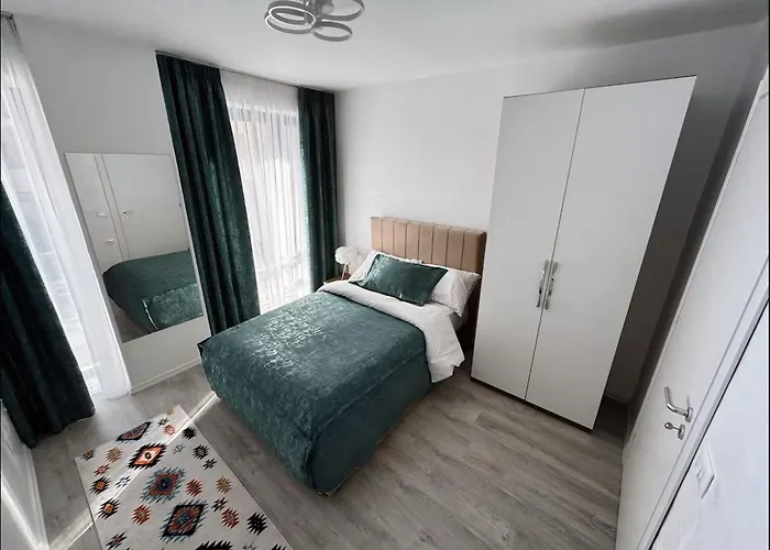 Appartamento Modern Glam Duplex Tirana