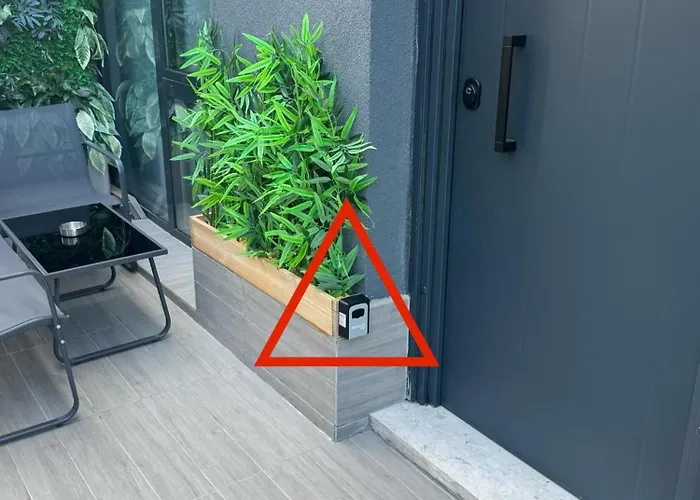 Modern Glam Duplex * Tirana